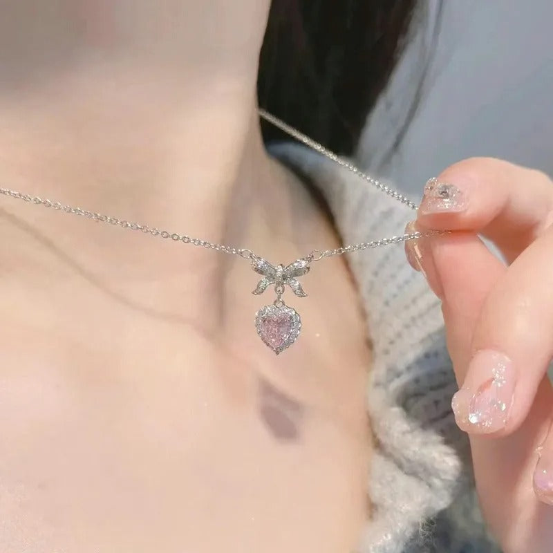Heart Pendant Pink Crystal Necklace For Women Girl Elegant and Sweet Punk Party Jewelry Clavicle Chain